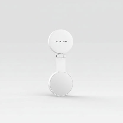 GlowSpegeln - Modern känsla med fokus på glow och spegel